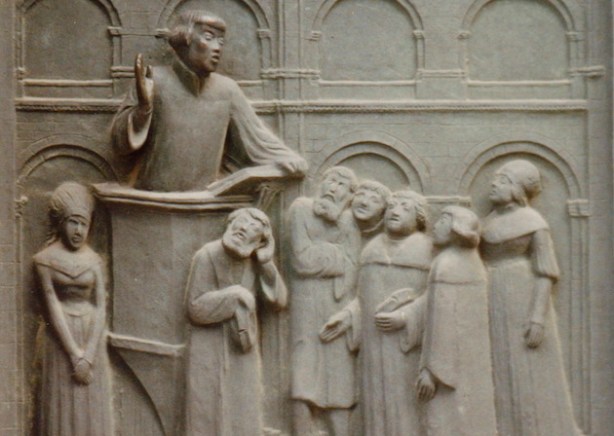 58132dc0ce456_switzerland_zurich_grossmunster_zwingli_munch_1935